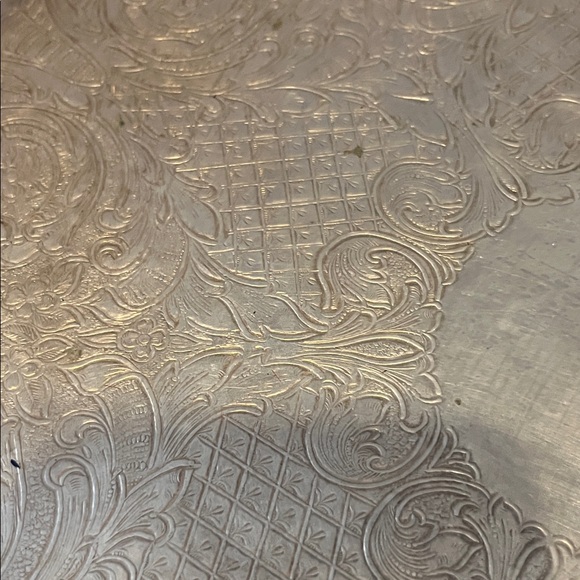 Elegant Silver Plated Serving Tray - Picture 4 of 7